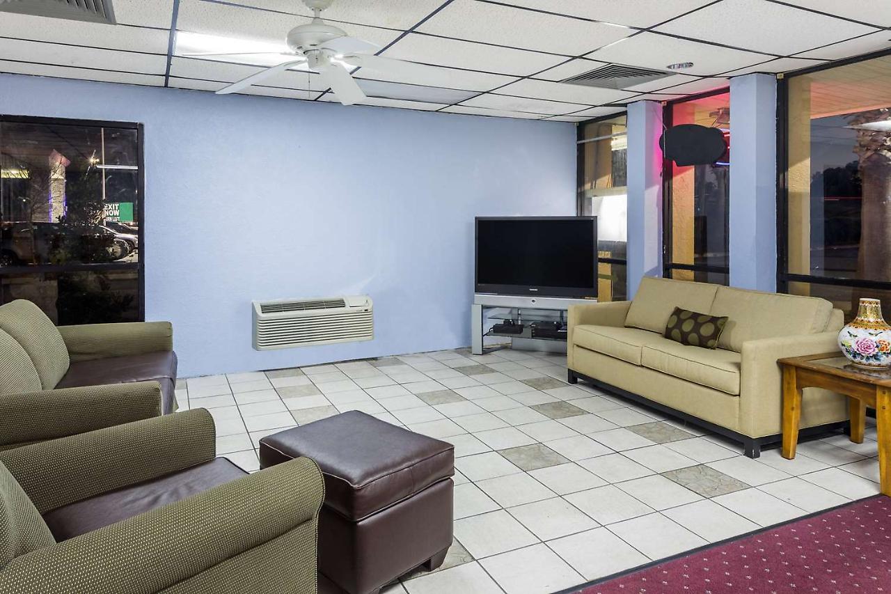 Clean Stay U.S.A Hardeeville Exterior photo